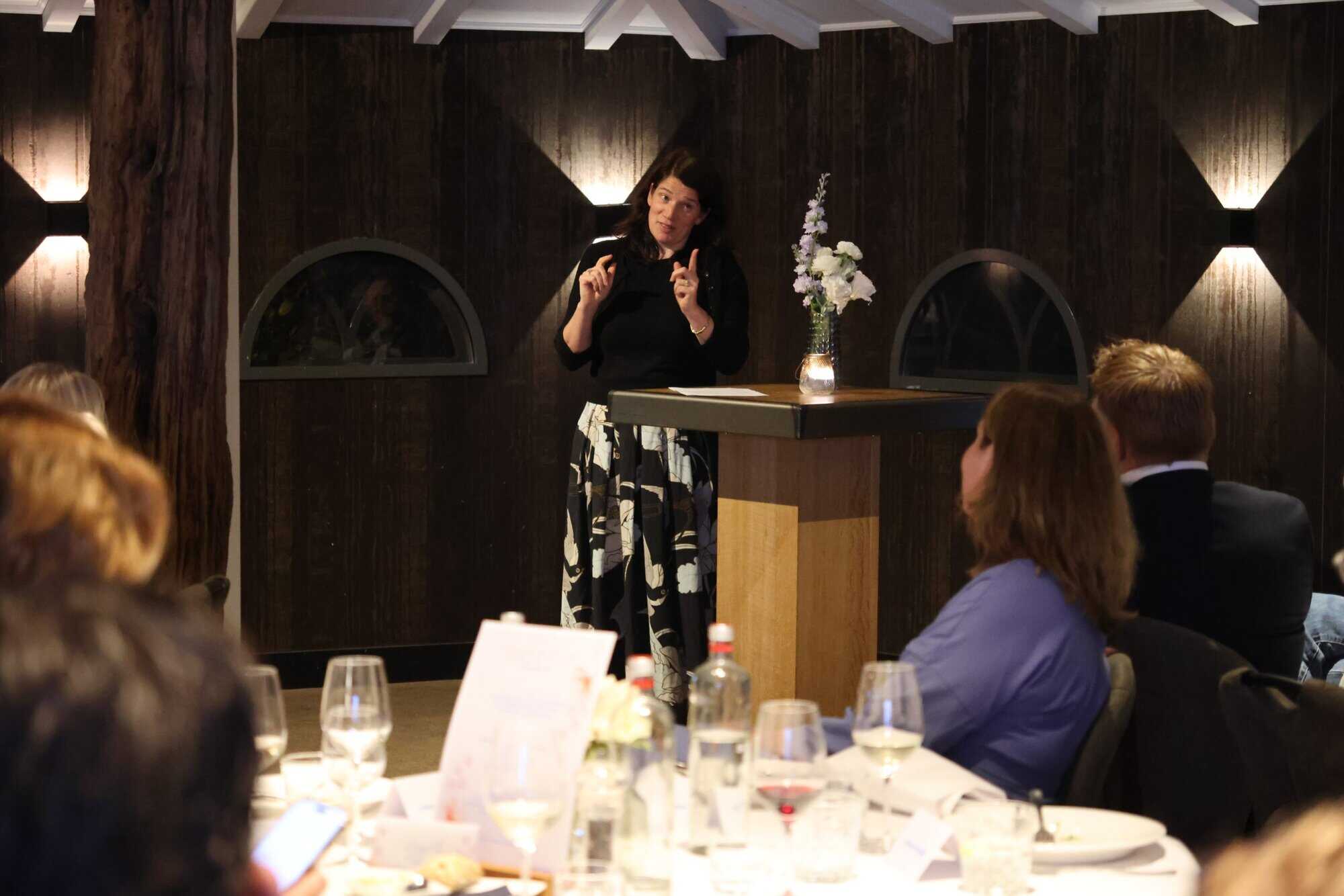 Illustratie bij Column Marijntje Wetzels