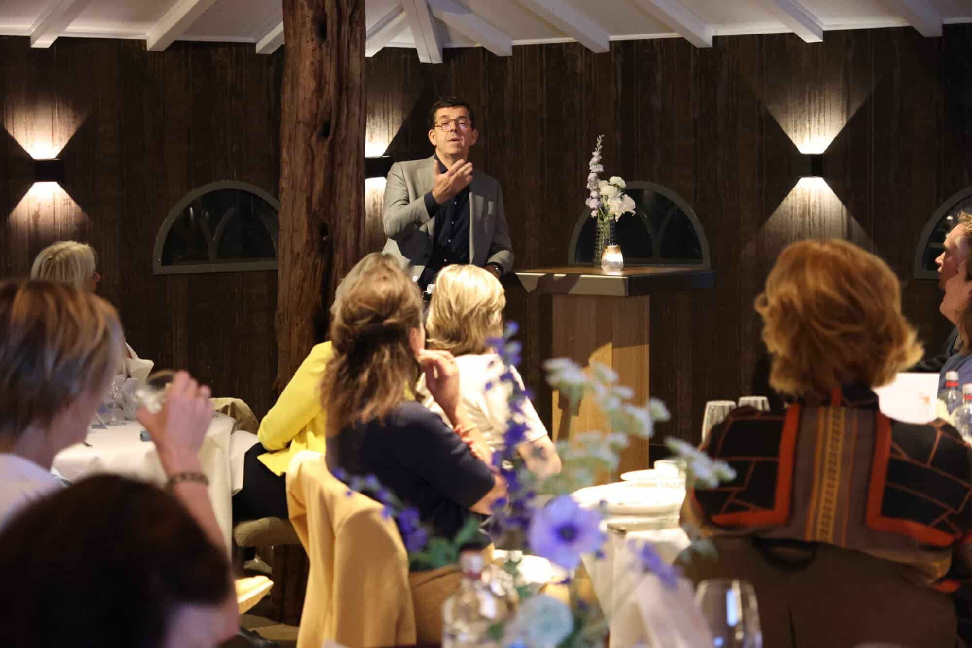 Illustratie bij Column Michel Labij