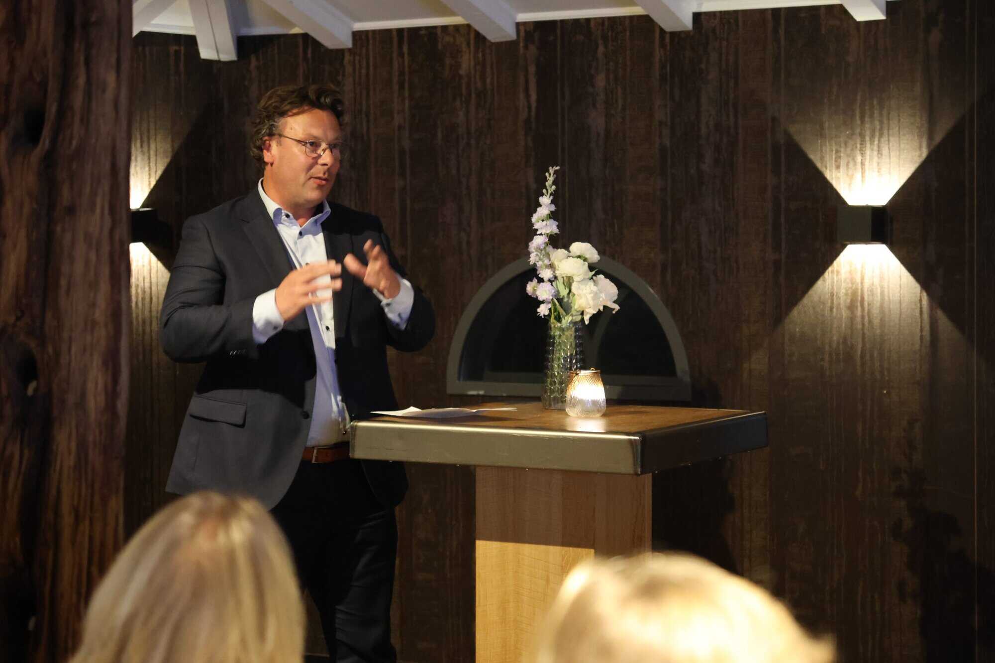 Illustratie bij Column Rogier van Dijk